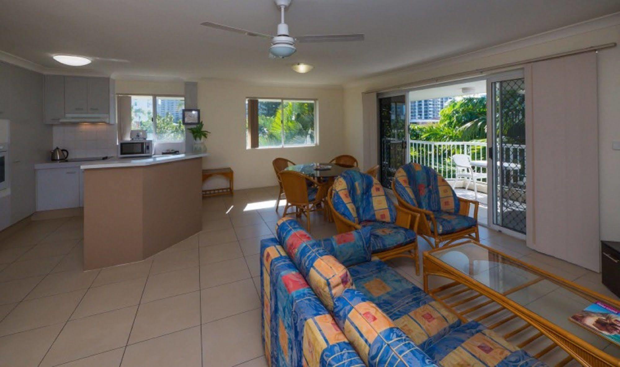 Surfers Tropique Holiday Apartments 골드코스트 외부 사진