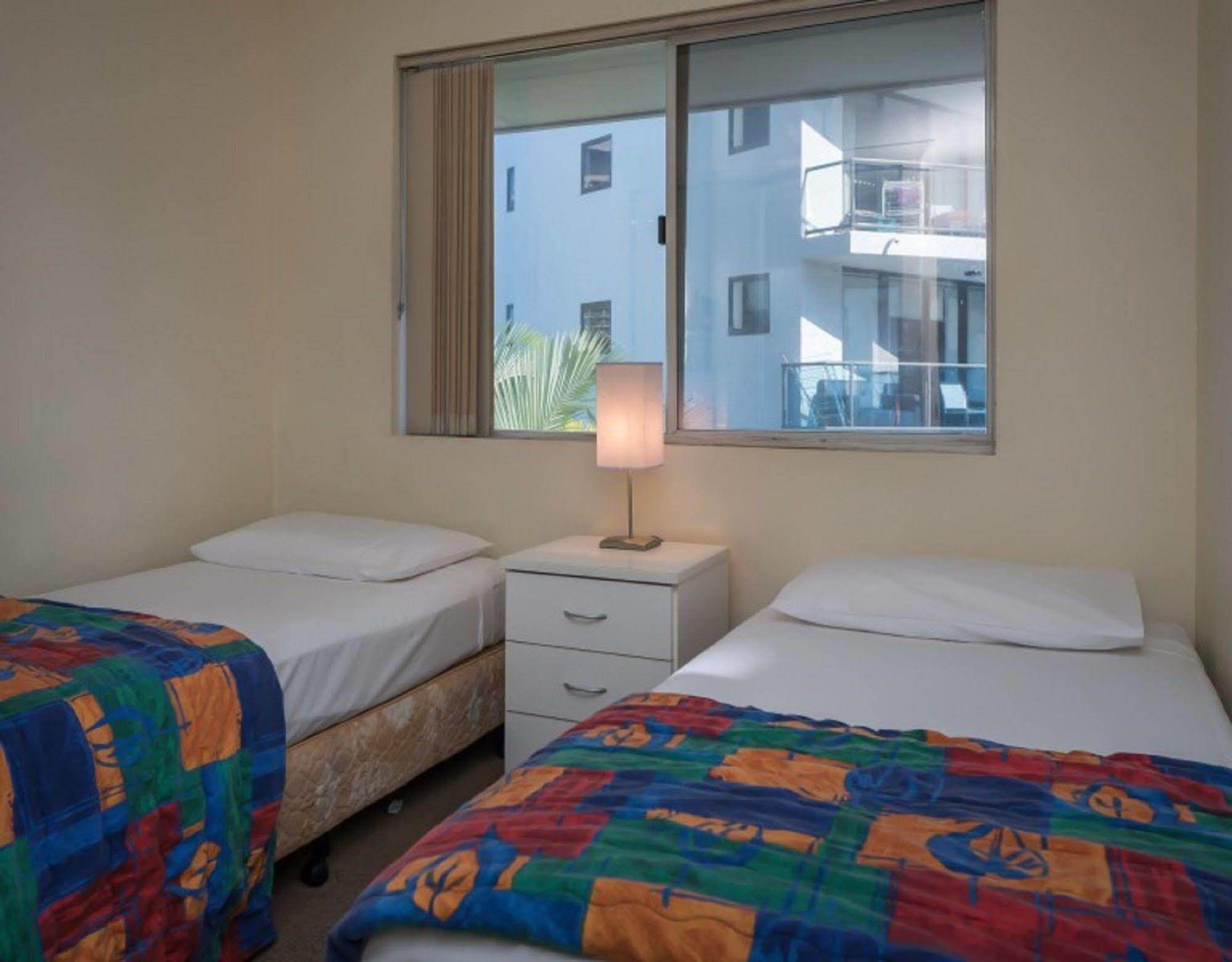 Surfers Tropique Holiday Apartments 골드코스트 외부 사진